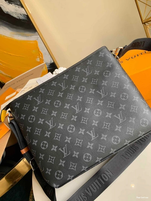 Rep ladies BAG VUITTON LOUIS MESSENGER 0815